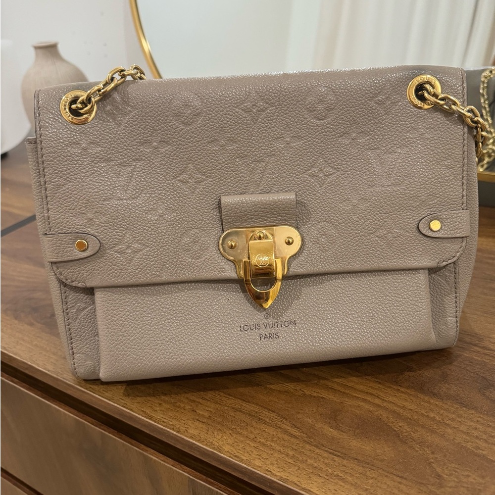 Louis Vuitton Gray Leather Chain Bag
